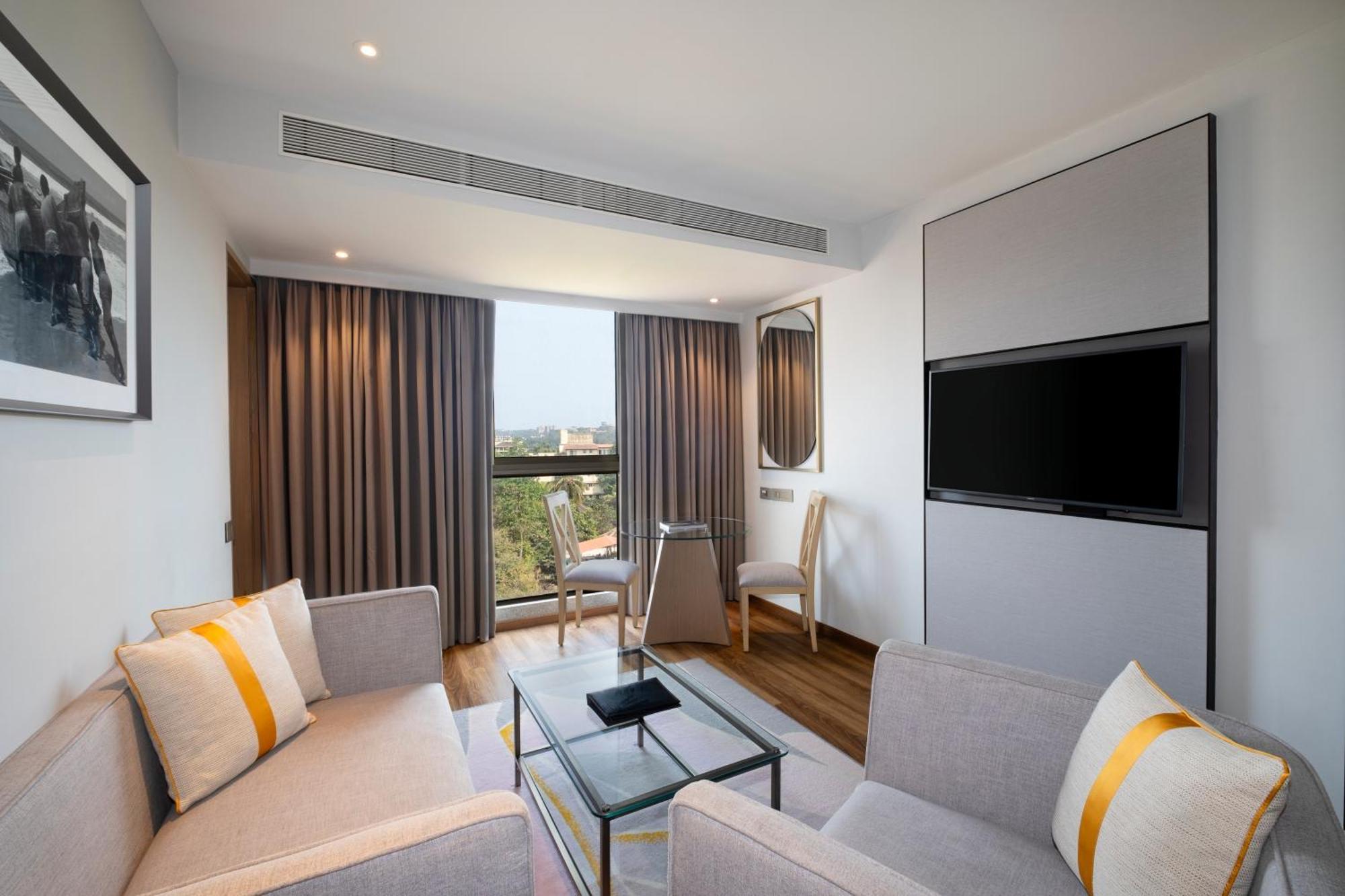 Vivanta Goa, Miramar Pangim Exterior foto